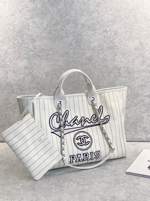 нашивка черноты Ecru сумки Tote 30cm 23P Chanel Deauville белая