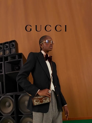 бумажника дам сумки 9.5oz GUCCI Horsebit 1955 черное дерево мини бежевое