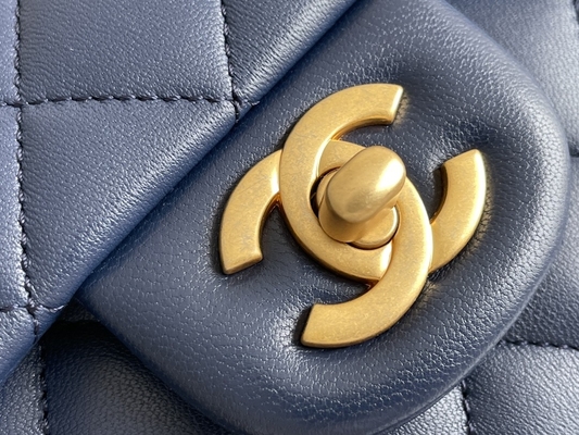 Lambskin икры 2020 Chanel икры мини прямоугольные Grained &amp; goldtone металл