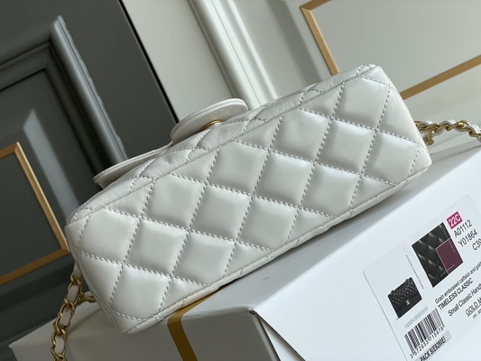 Классическая белая телячья кожа Preloved клеймила цепь Chanel сумки 2023 сумками круиза