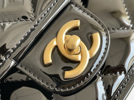 22k женщины Chanel хлопают черное золото 2022 сумки тофу лакированной кожи сумки