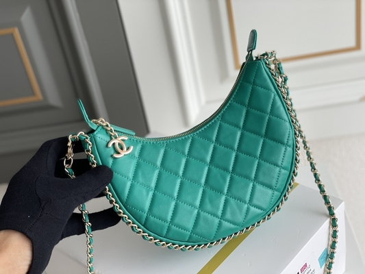 Черная цепная мини сумка слинга клеймила кожу телячьей кожи сумки Hobo Chanel