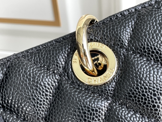 Сумка Tote GST большой икры Chanel Lychee кожаной большая ходя по магазинам