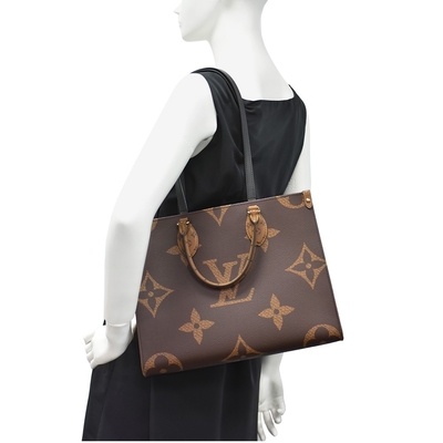 Хозяйственная сумка OnTheGo MM Louis Vuitton сумки вензеля обратного холста дизайнерская
