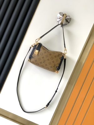 Покрытая сумка вензеля хобота Louis Vuitton M46358 LV пресбиопии круиза холста бортовая