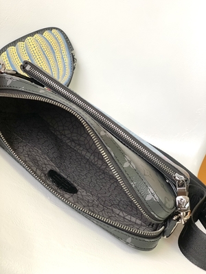 Сотрудничество 3WAY стиля улицы сумки M46358 Unisex заклеймленных людей вензеля трио LV x YK