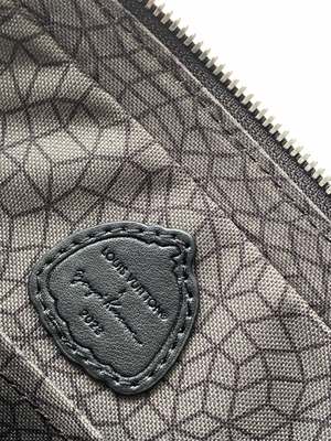 Сотрудничество 3WAY стиля улицы сумки M46358 Unisex заклеймленных людей вензеля трио LV x YK