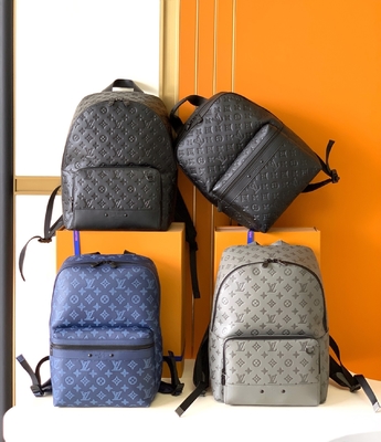 Кожа икры тени вензеля рюкзака бренда гонщика Louis Vuitton дизайнерская для мальчика человека