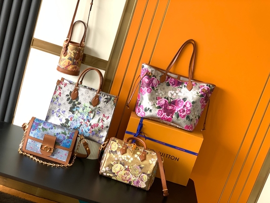 Underarm мини сумка слинга клеймила сумку 2022 Hobo петли Louis Vuitton