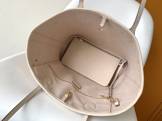 Preloved клеймило сумку Tote Neverfull MM холста вензеля бежевую