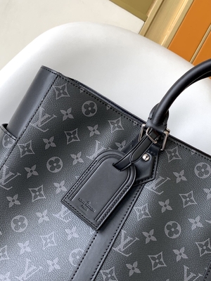 Sac людей Plat горизонтальная сумка Zippé 24H M45571 Louis Vuitton