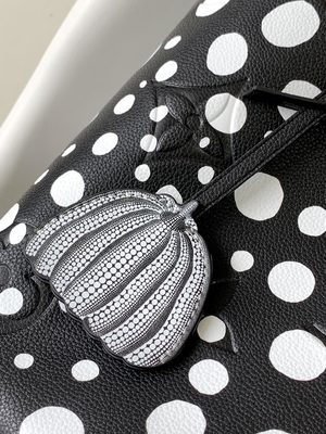 Сумка вензеля Louis Vuitton Neverfull MM сумок LVXYK изготовленная на заказ заклеймленная