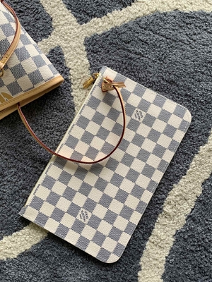 Таити ограничивал изготовленные на заказ заклеймленные сумки Checkered Louis Vuitton Neverfull MM
