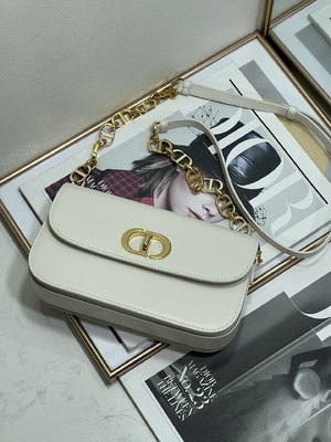 Таможня микро- Montaigne 30 сумки дам Dior белая кожаная