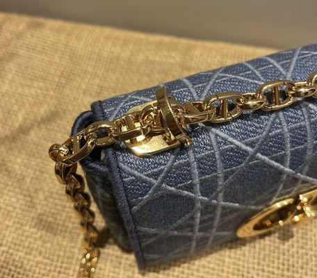 Вышитый мини дизайнер морщит джинсовая ткань Dior Caro небольшая