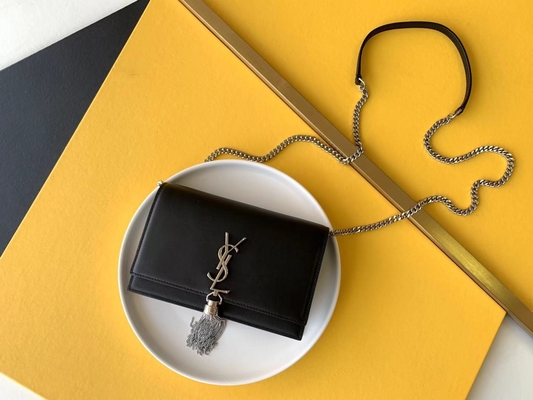 Закрытие молнии Woc среднего Tassel красное YVES ST LAURENT St Laurent Kate