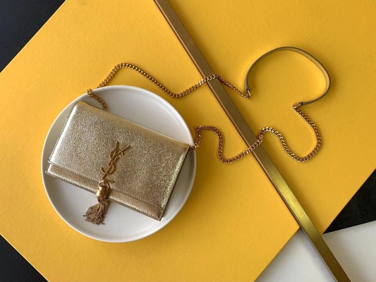 Закрытие молнии Woc среднего Tassel красное YVES ST LAURENT St Laurent Kate