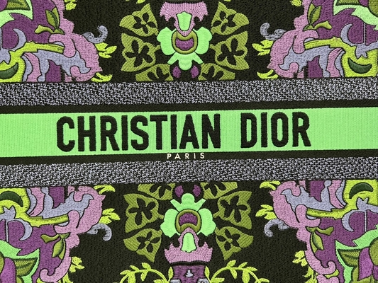 Добавочная сумка Booktote Dior Мария Grazia Chiuri вышивки размера