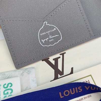 Дизайнер Louis Vuitton LV x YK мини морщит печать тыквы черноты организатора кармана