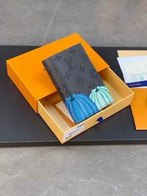 Дизайнер Louis Vuitton LV x YK мини морщит печать тыквы черноты организатора кармана