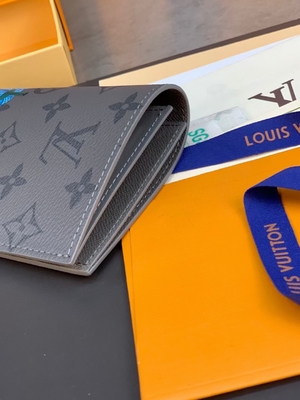 Дизайнер Louis Vuitton LV x YK мини морщит печать тыквы черноты организатора кармана