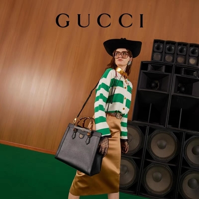 Черная кожаная средняя ручка принцессы Дианы Gucci Сумки Tote бамбуковая