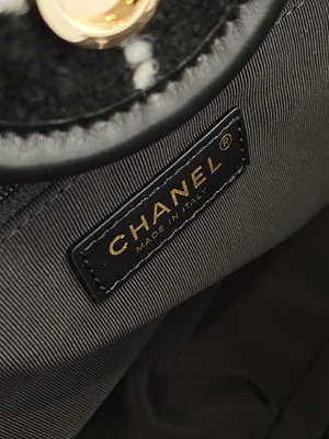 Таможня 2022 Chanel Sotheby клеймила Tote радуги FW сумки пляжа одежды из твида сумок